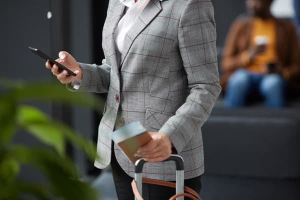 Quels sont les avantages de la voyance par SMS ?