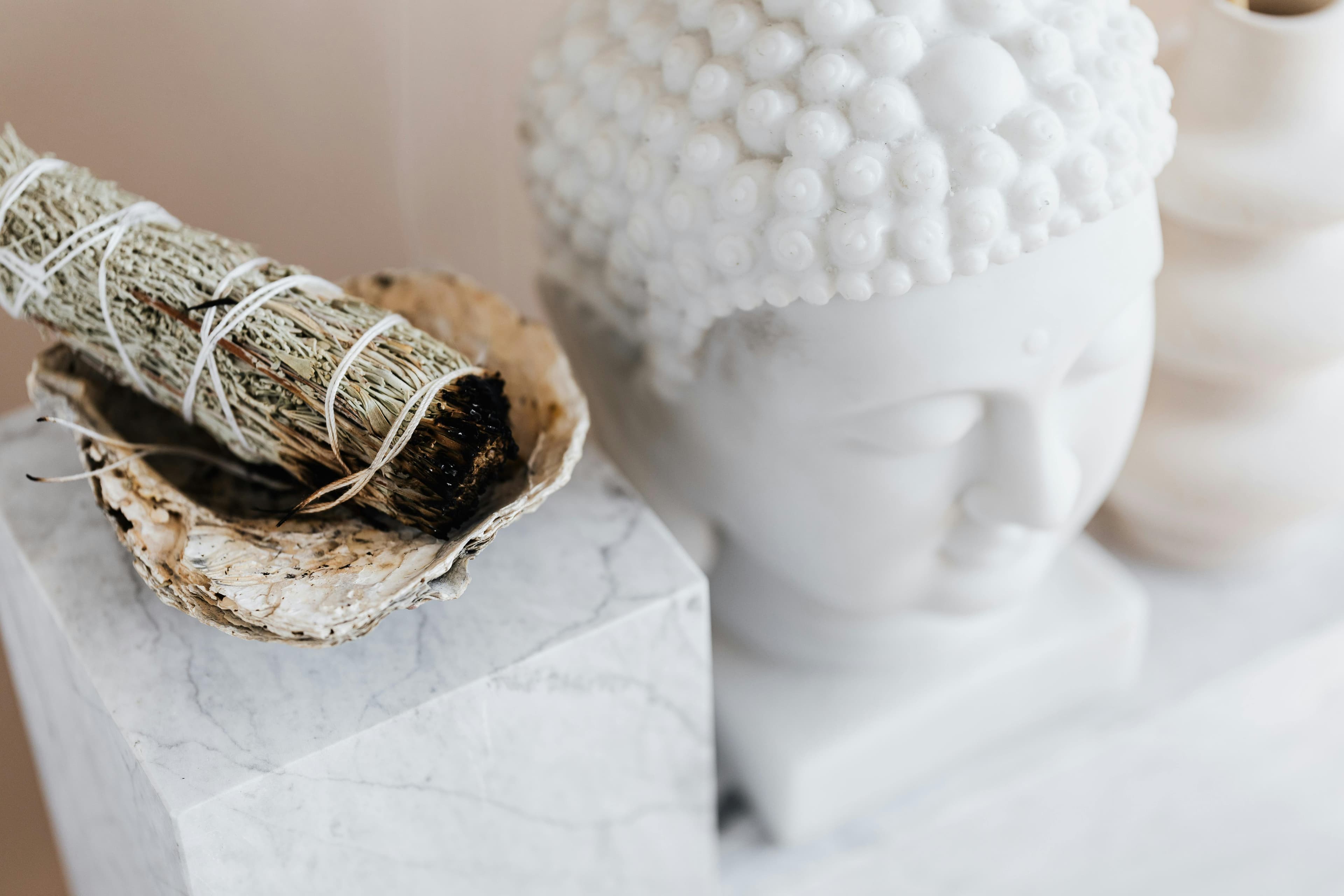 Nettoyer son énergie : rituel du milieu de rétrograde de Mercure